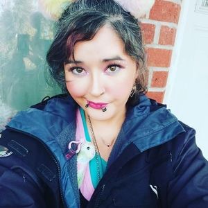 Meet your Posher, Kasey